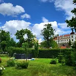 V Podzámčí Rychnov nad Kneznou