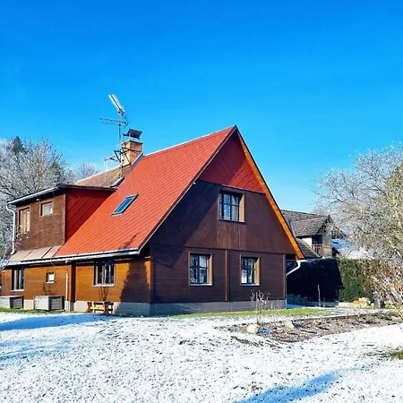 V Podzámčí